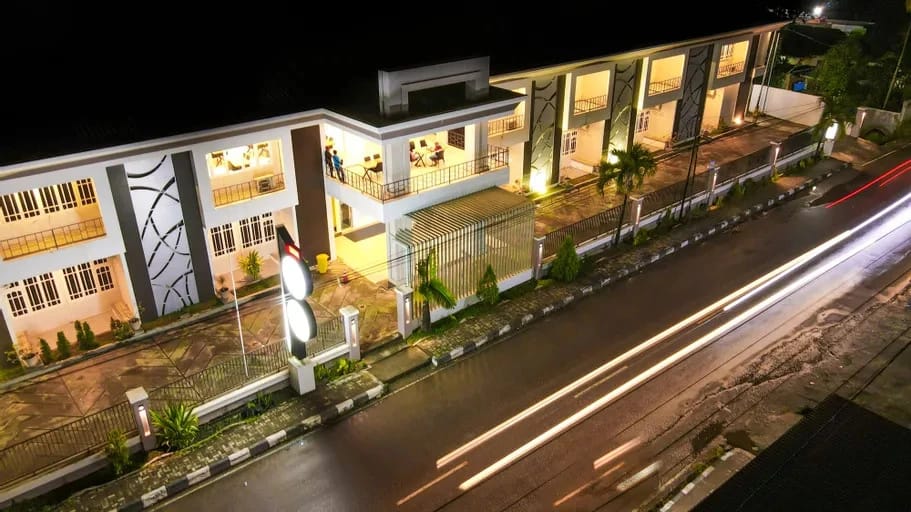 King Star Hotel — 1