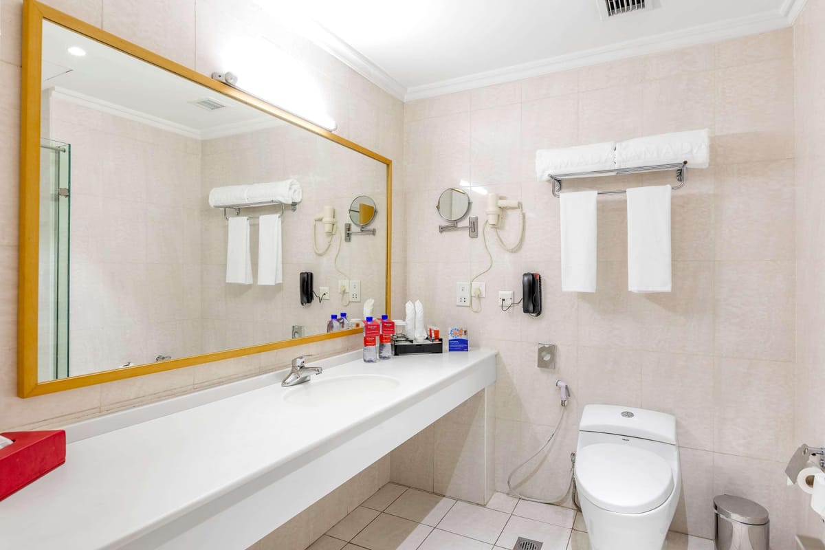 Ramada Addis Hotel — 3