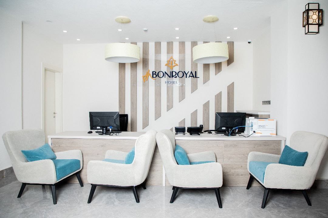 TH Bonroyal Hotel — 4
