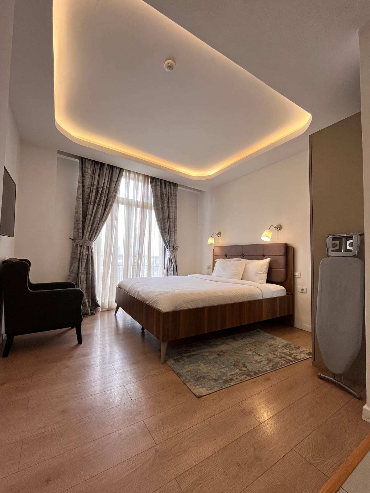 Zemilo Hotel Apartment — 1