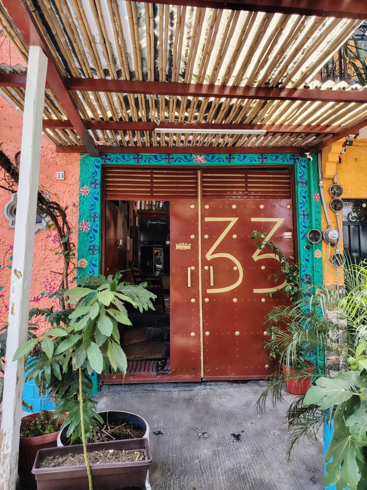 𝒢𝒶𝓃𝑒𝓈𝒽𝒶 HOSTAL — 1