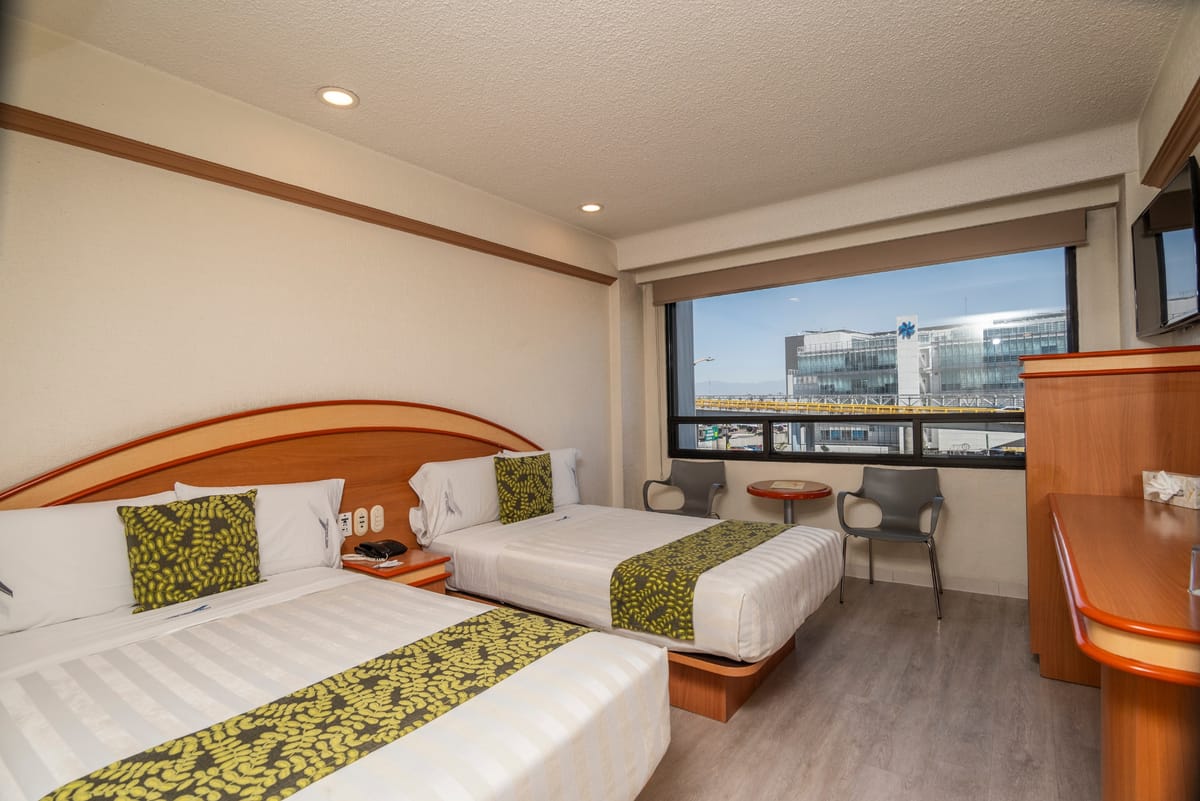 Hotel Aeropuerto — 2