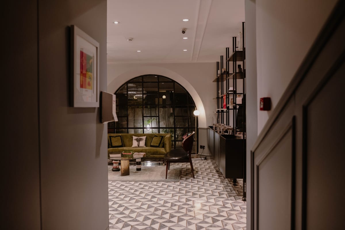 Ambiance Boutique Art Hotel Lahore — 3
