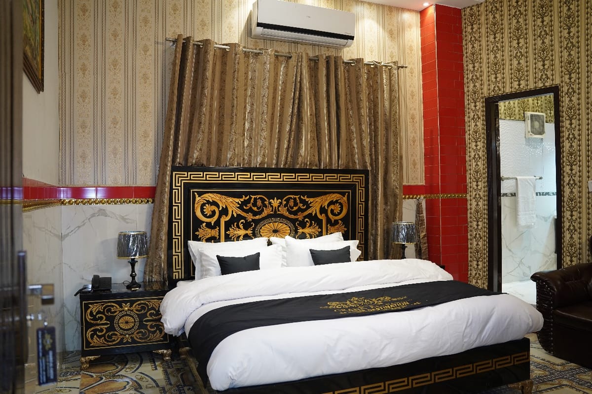 Grand Al-Fateh Hotel — 1