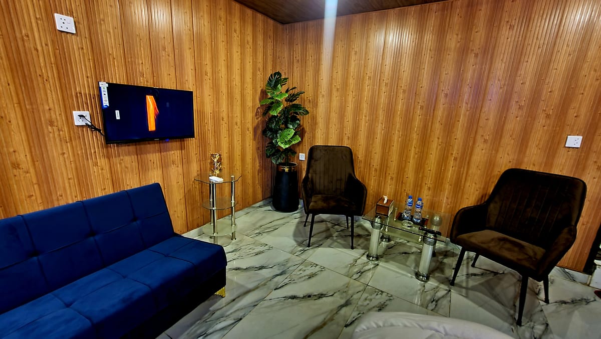 Hotel Five Rivers - Airport Road — 5