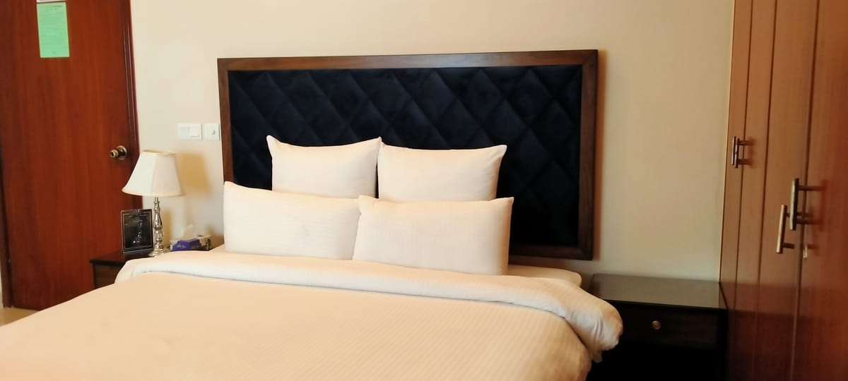 Hotel Gulberg Grand — 2