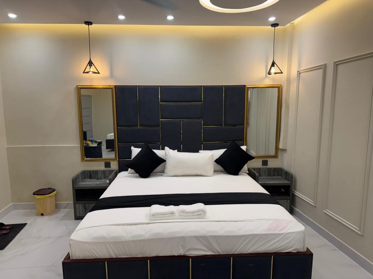 Hotel White Season Gulberg — 2