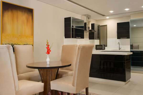 Ramada by Wyndham — 4