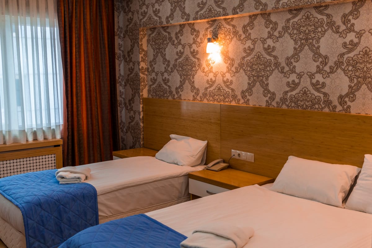 Peracity Hotel — 5