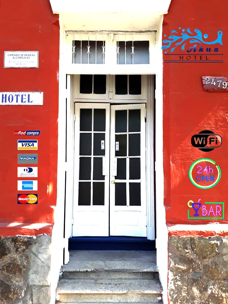 Akua-Hotel — 2