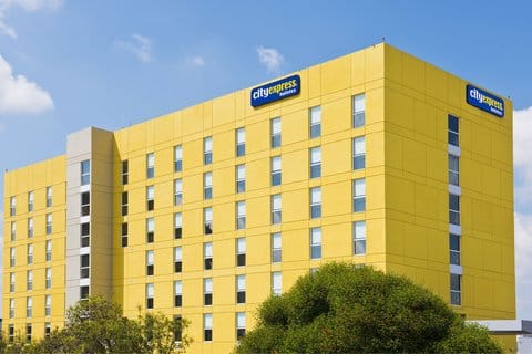 City Express by Marriott Santiago Aeropuerto Chile — 5