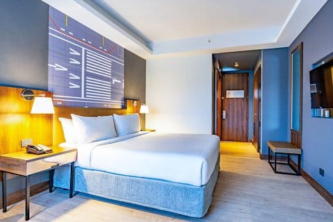Courtyard by Marriott Santiago Airport — 2