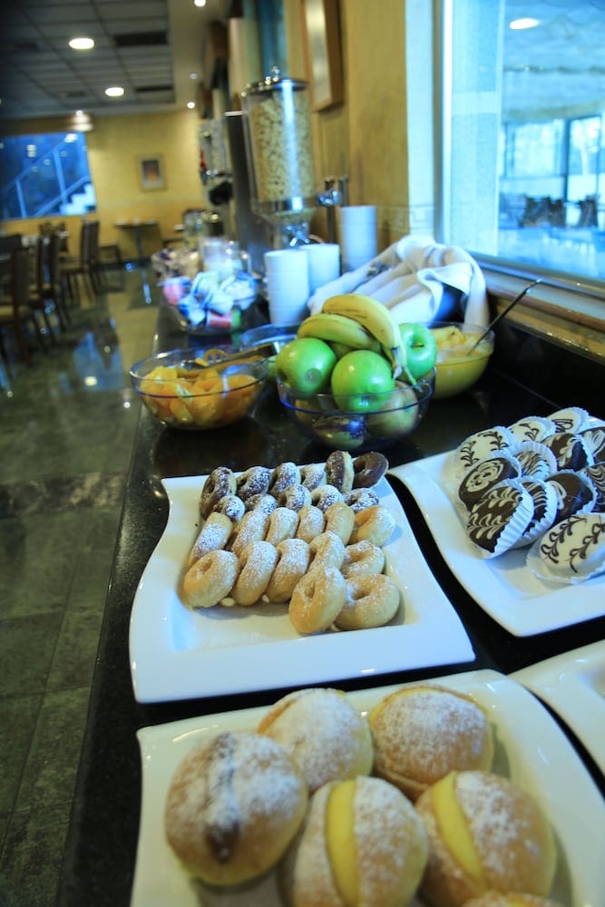 Hotel Diego De Almagro Aeropuerto — 2