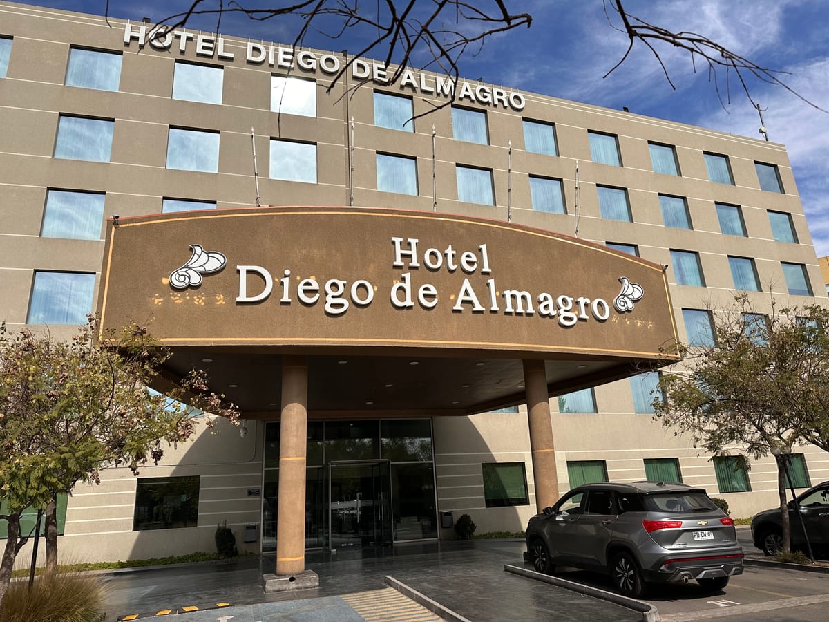 Hotel Diego De Almagro Aeropuerto — 4