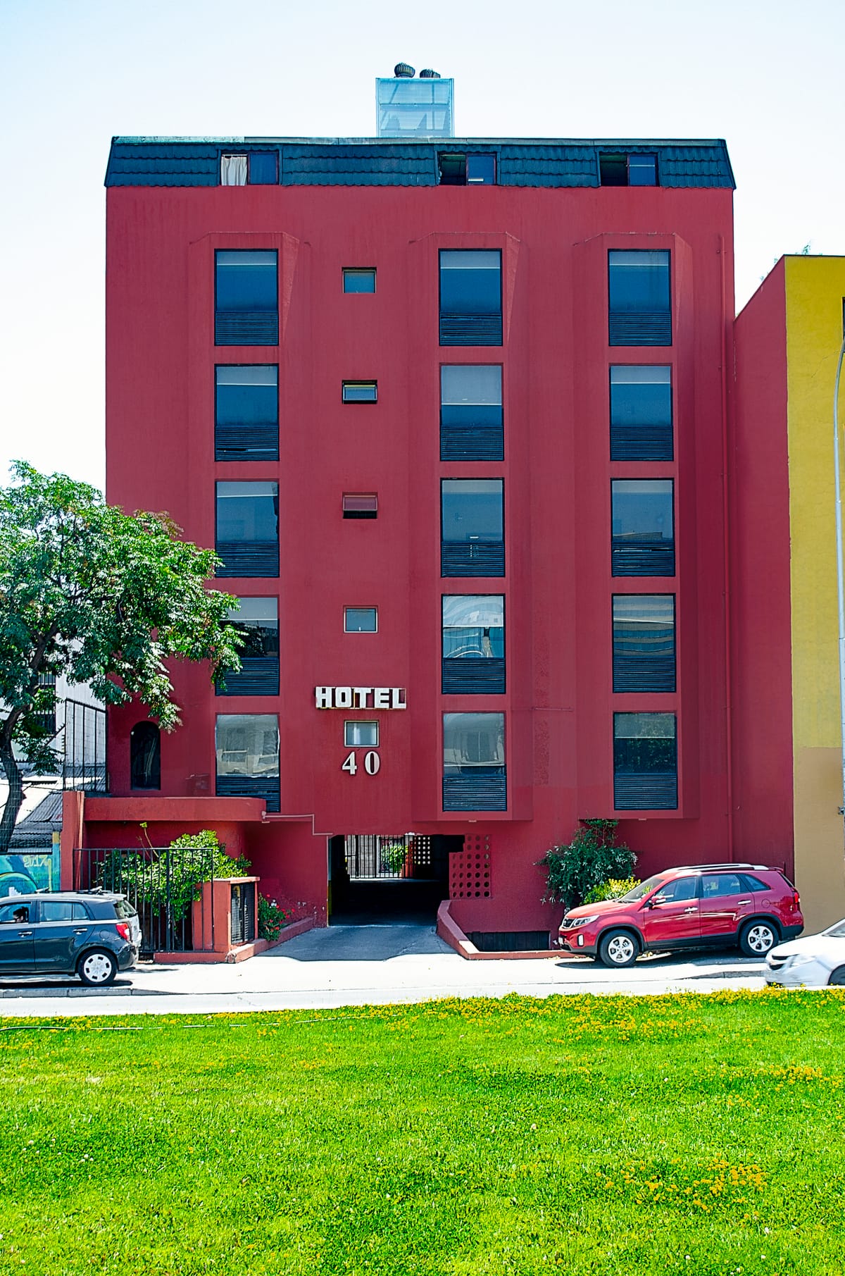 Love Motel Downtown — 4