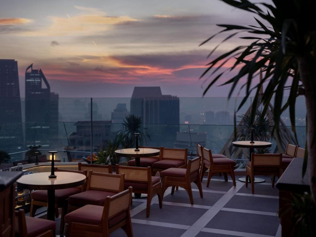 Dusit Thani Bangkok — 4