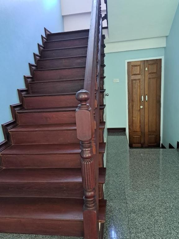 Dusita Residence — 2