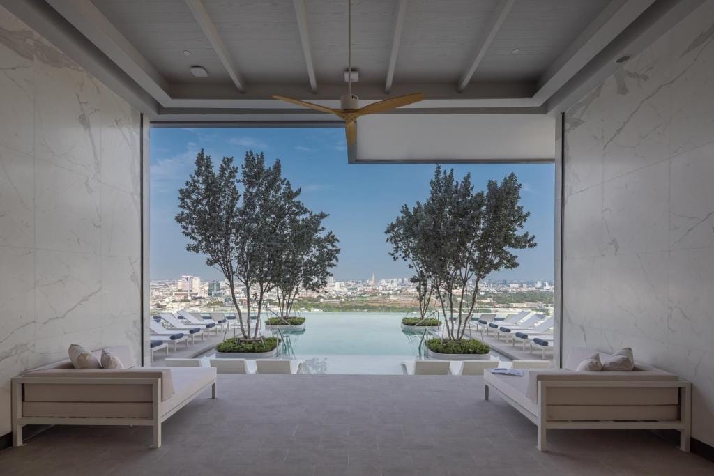 Eastin Grand Hotel Phayathai — 1