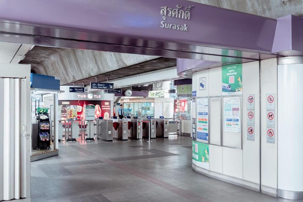 Eastin Grand Hotel Sathorn — 2
