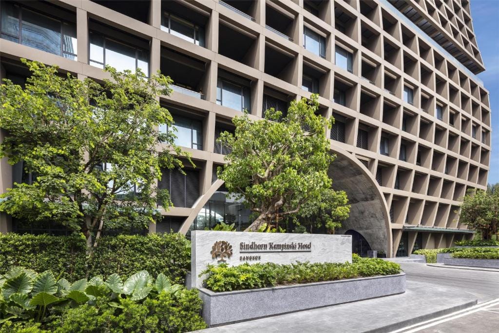 Sindhorn Kempinski Hotel Bangkok — 4