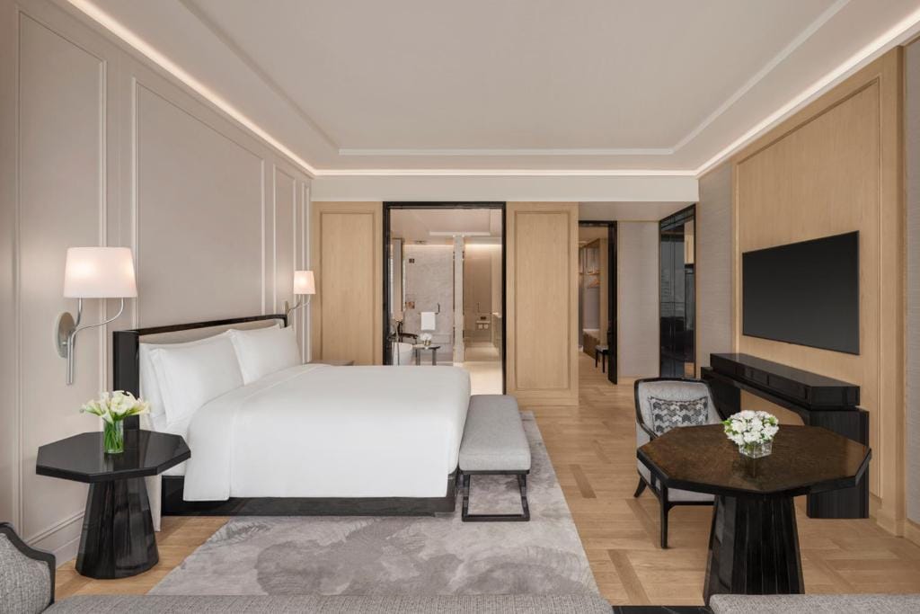 The Ritz-Carlton, Bangkok — 5