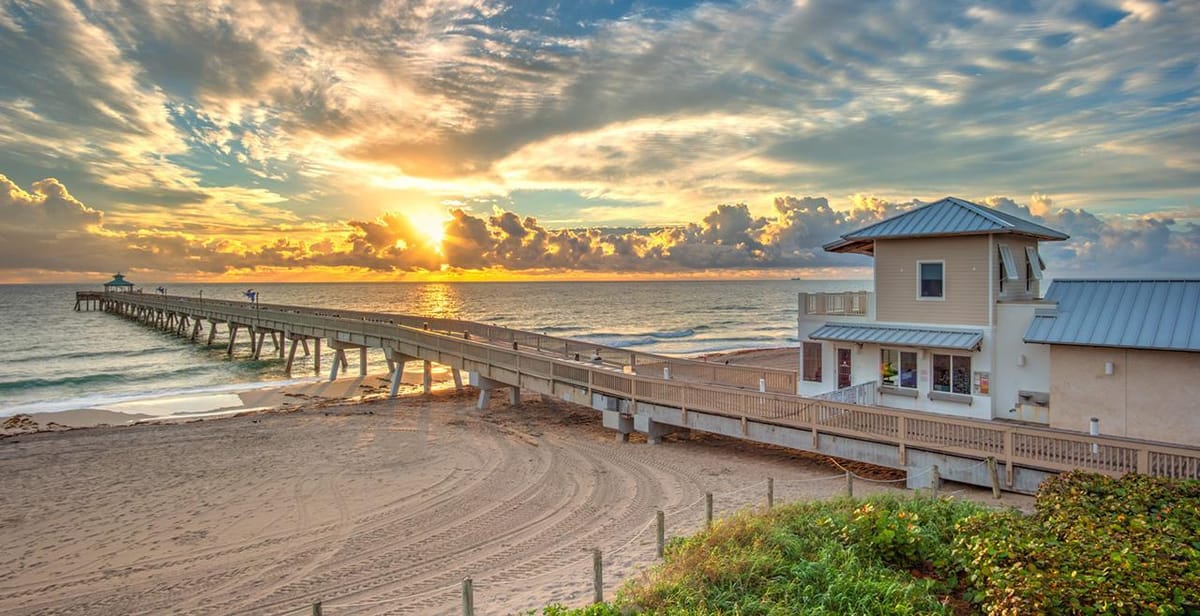 Club Lux Resort By The Beach — 1