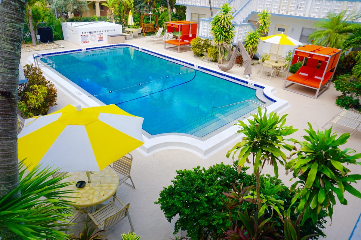 Club Lux Resort By The Beach — 3
