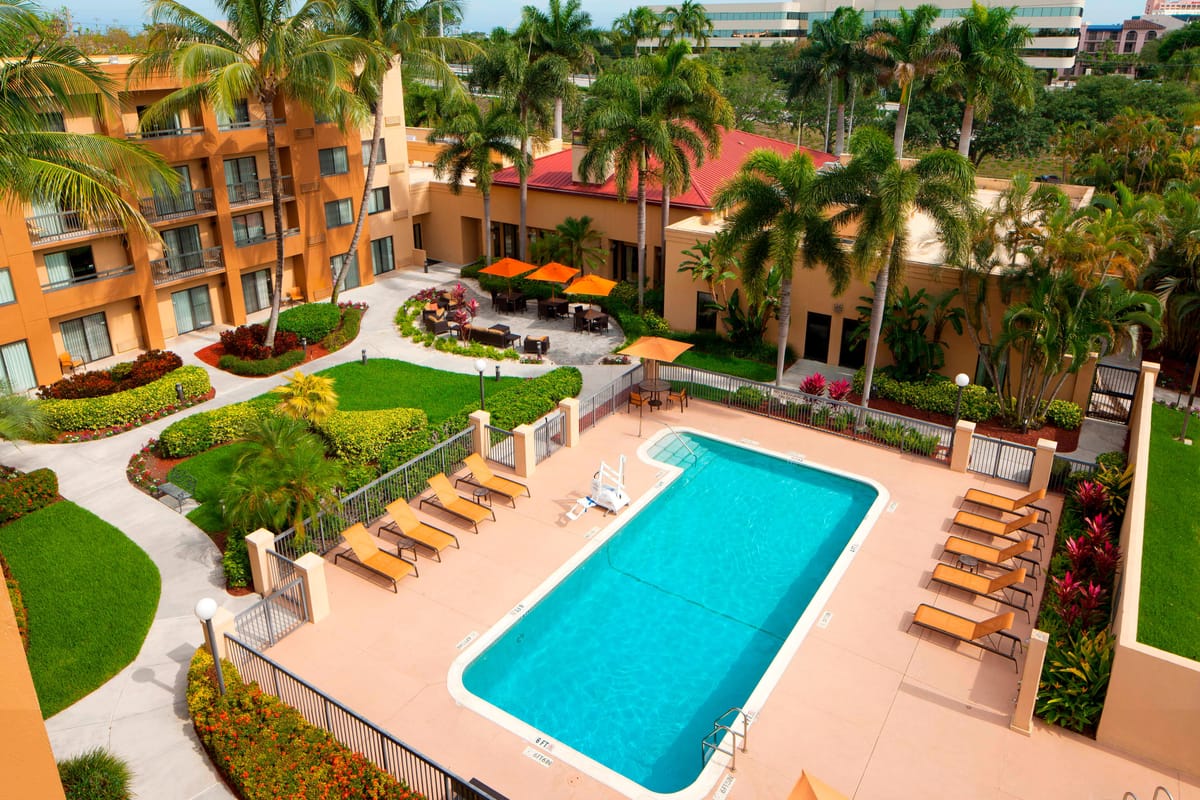 Sonesta Select Boca Raton Town Center — 1