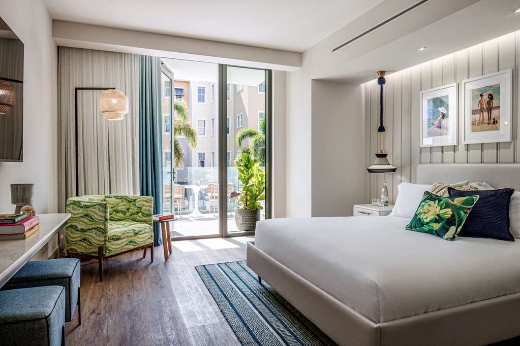 The Ray Hotel Delray Beach, Curio Collection by Hilton — 3