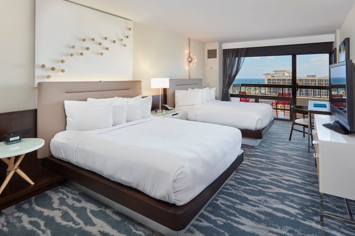 Waterstone Resort & Marina Boca Raton, Curio Collection by Hilton — 2