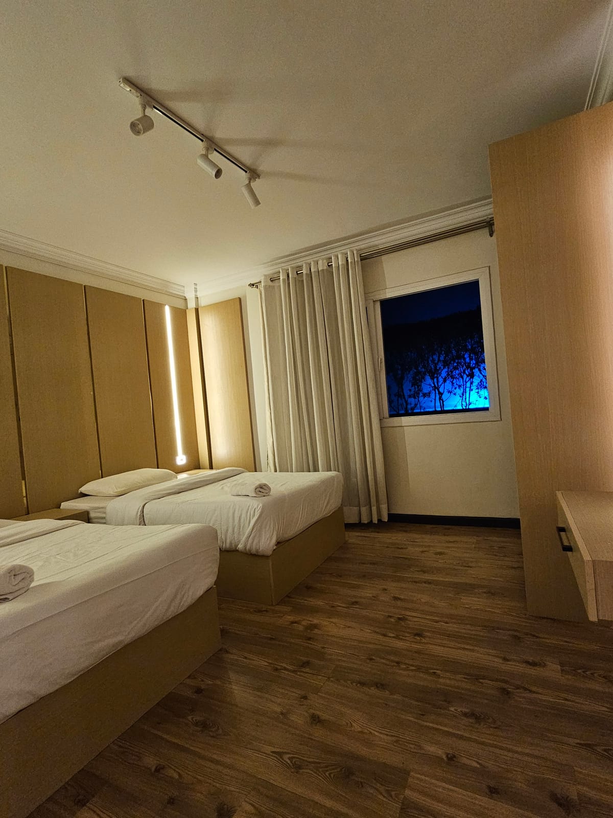 sheraton ocean blue — 4