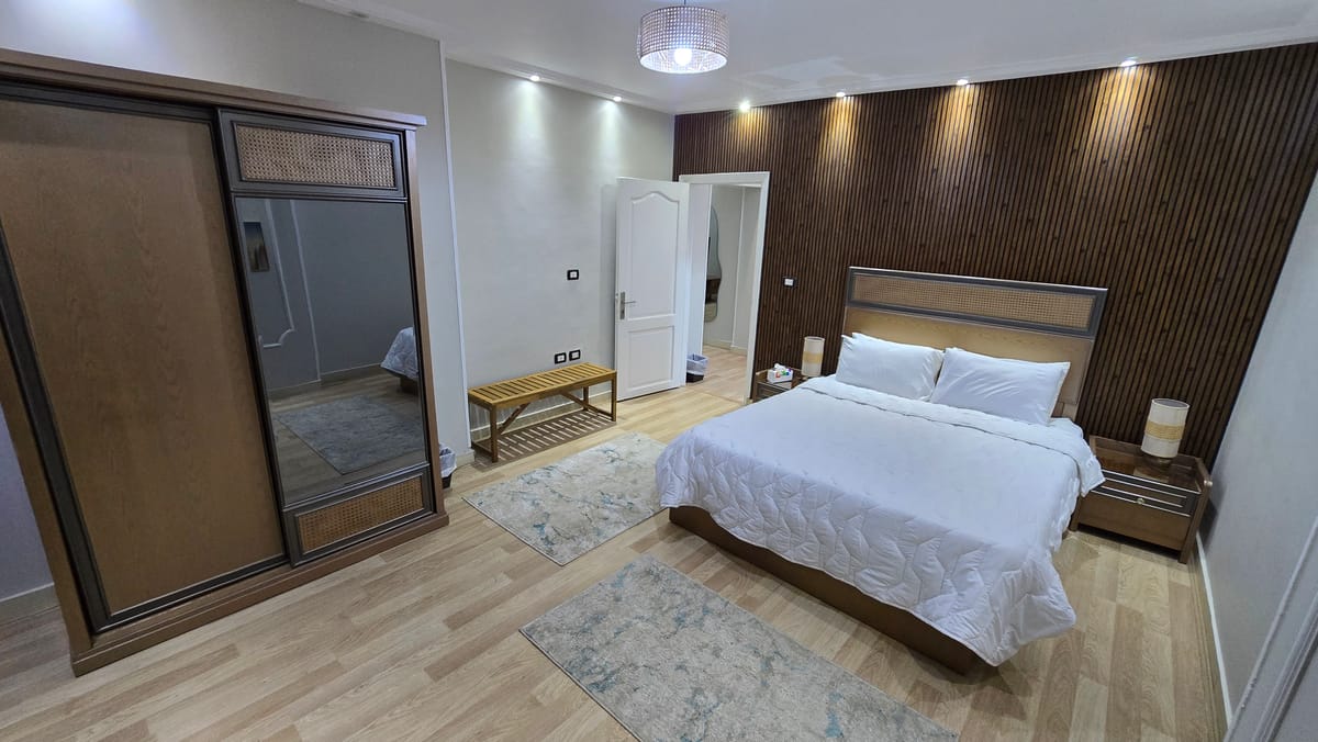 Skyline Luxury Hotel Apartments & Suites — 3
