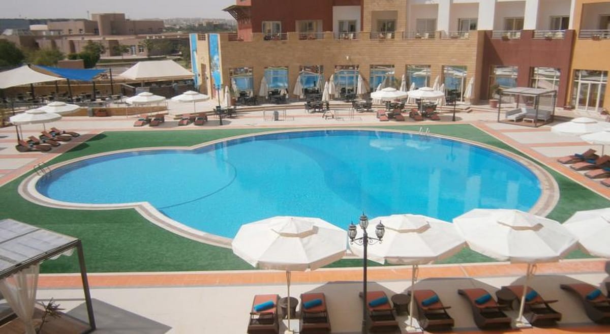 Tolip Family Park Hotel — 3