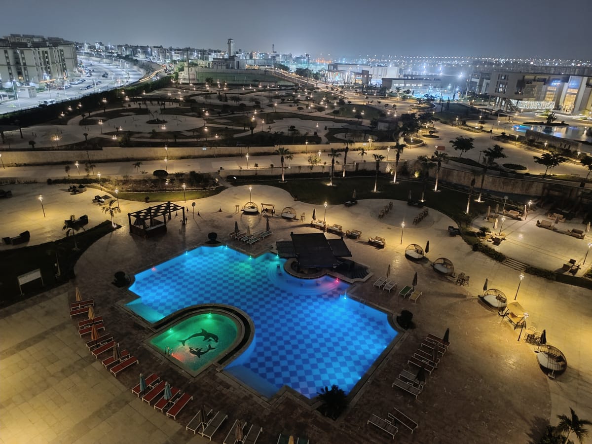 Tolip Gardens Hotel — 1
