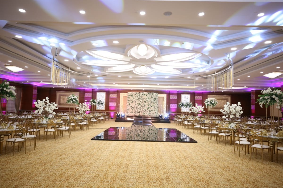 Tolip Gardens Hotel — 5