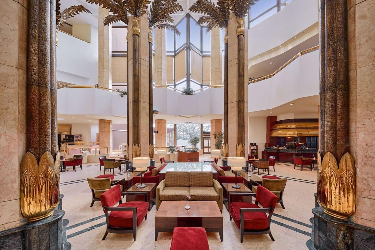 Ramses Hilton — 3