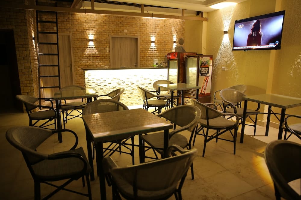 Royal Cairo Hotel — 3