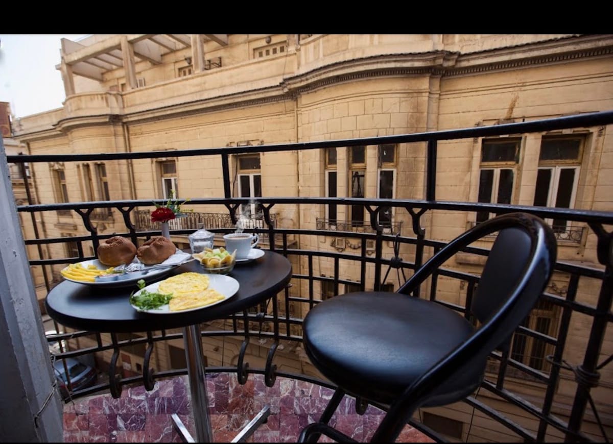 Valencia Hotel — 1