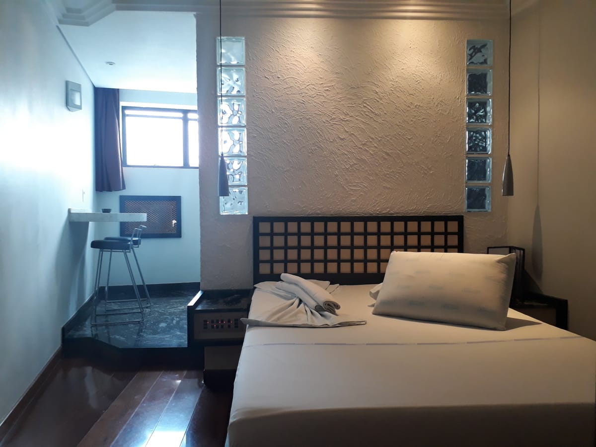 Hotel Platinum — 3