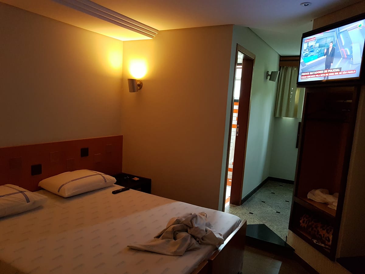 Hotel Platinum — 4
