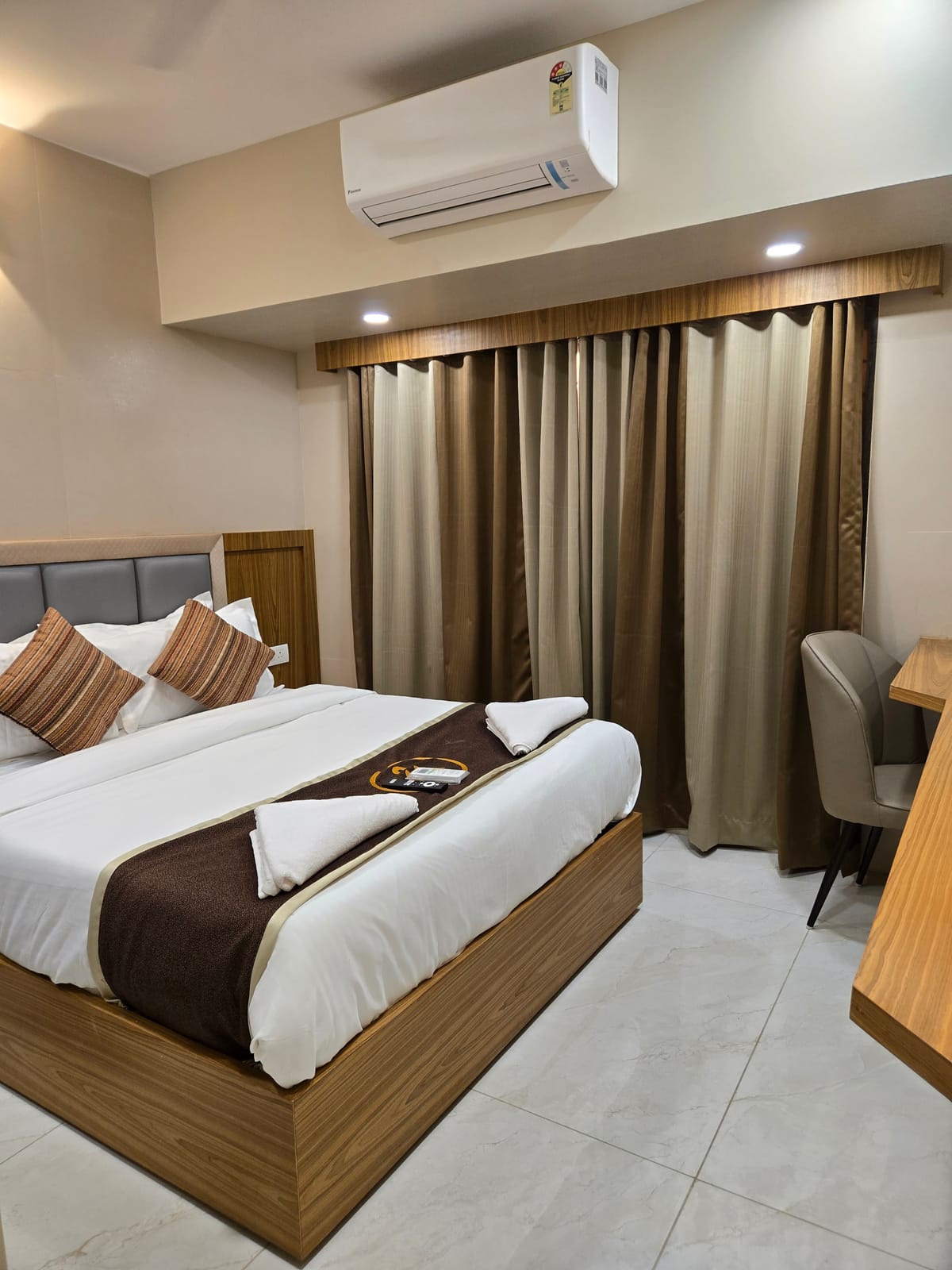 GALAXY STAYS BKC — 2