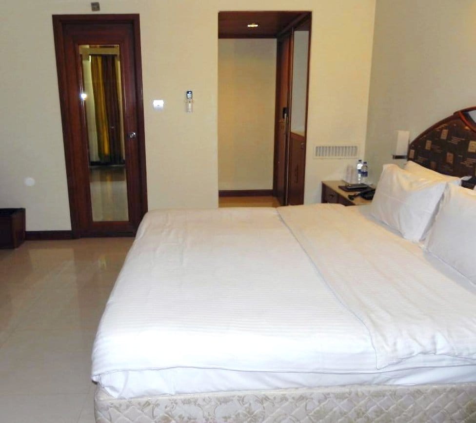 Hotel Airport International — 4