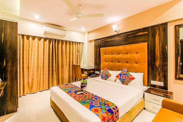 hotel embassy park — 2