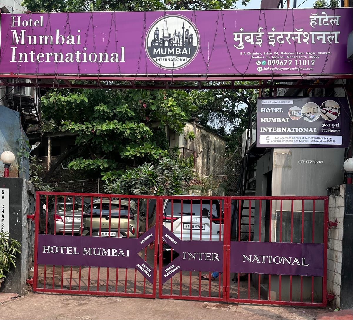 Hotel Mumbai International — 5