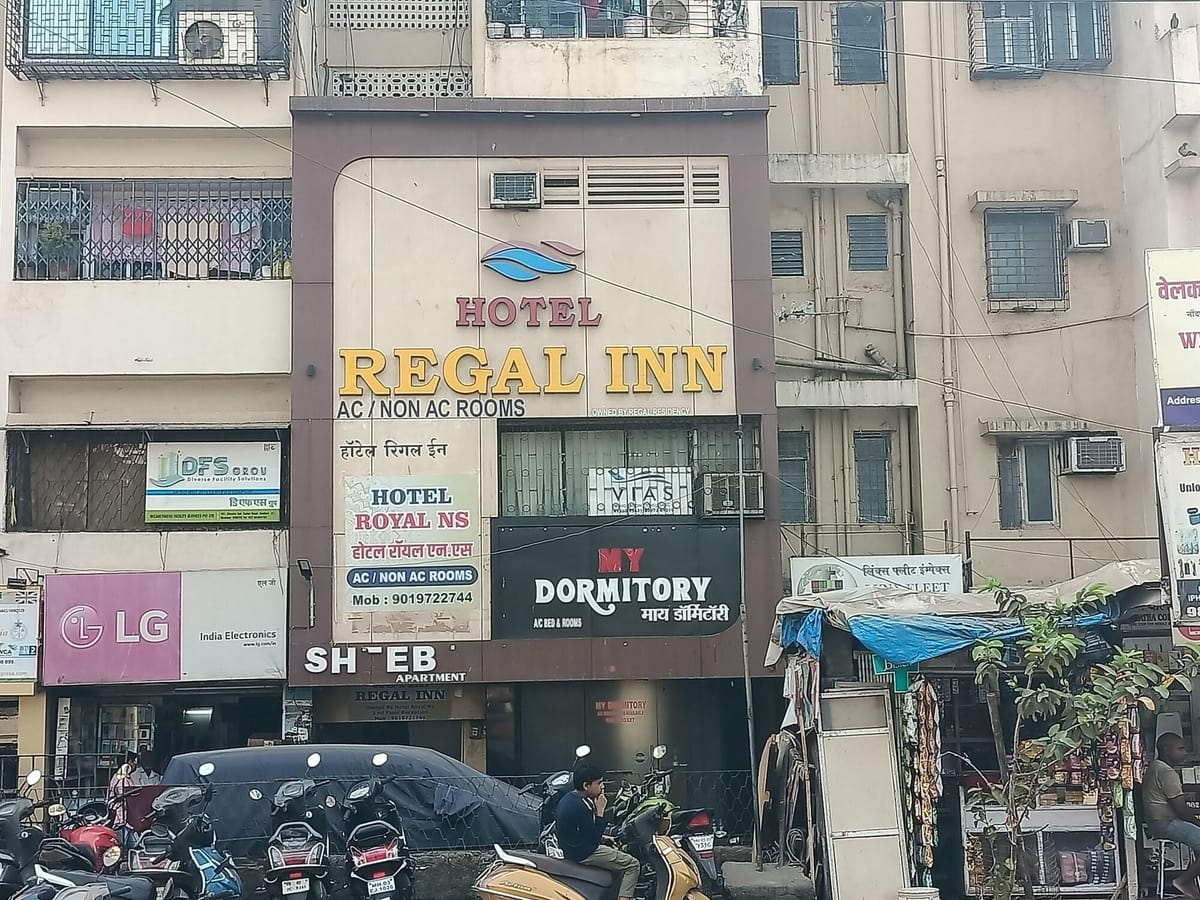 Hotel Regal Inn — 4