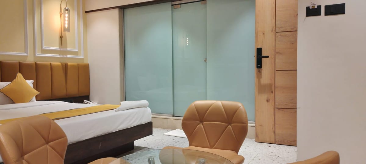 Shine Hospitality Residency — 4