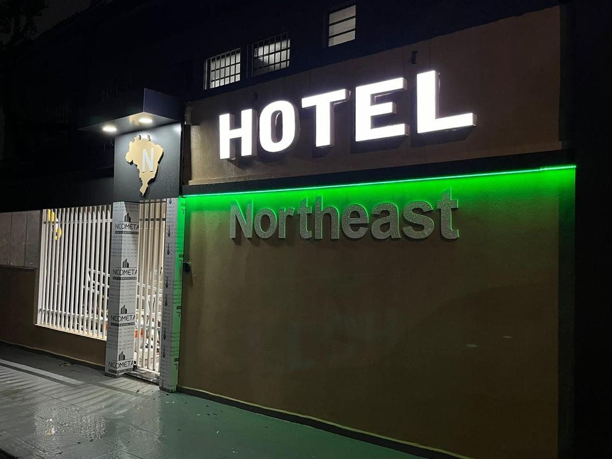 Hotel NorthEast — 1