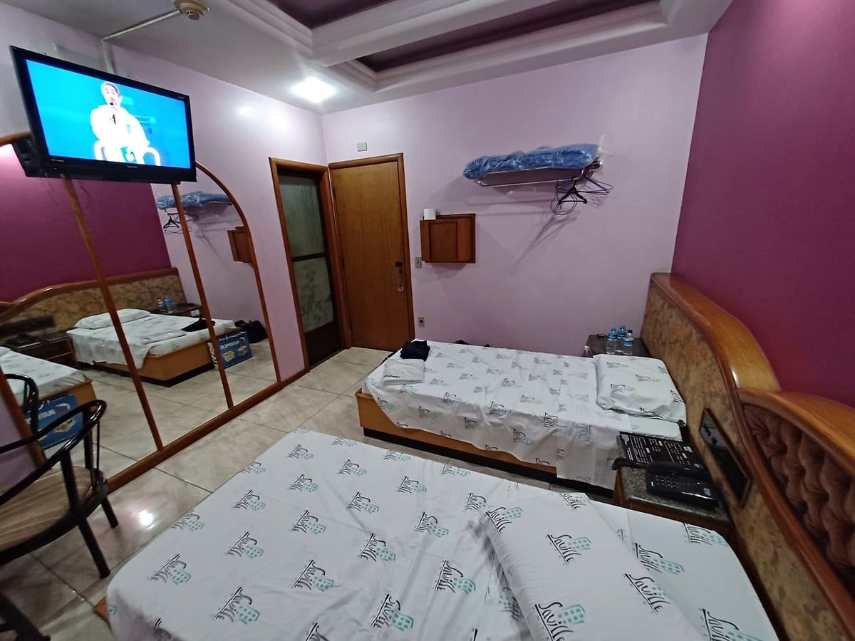 Saville Hotel — 3