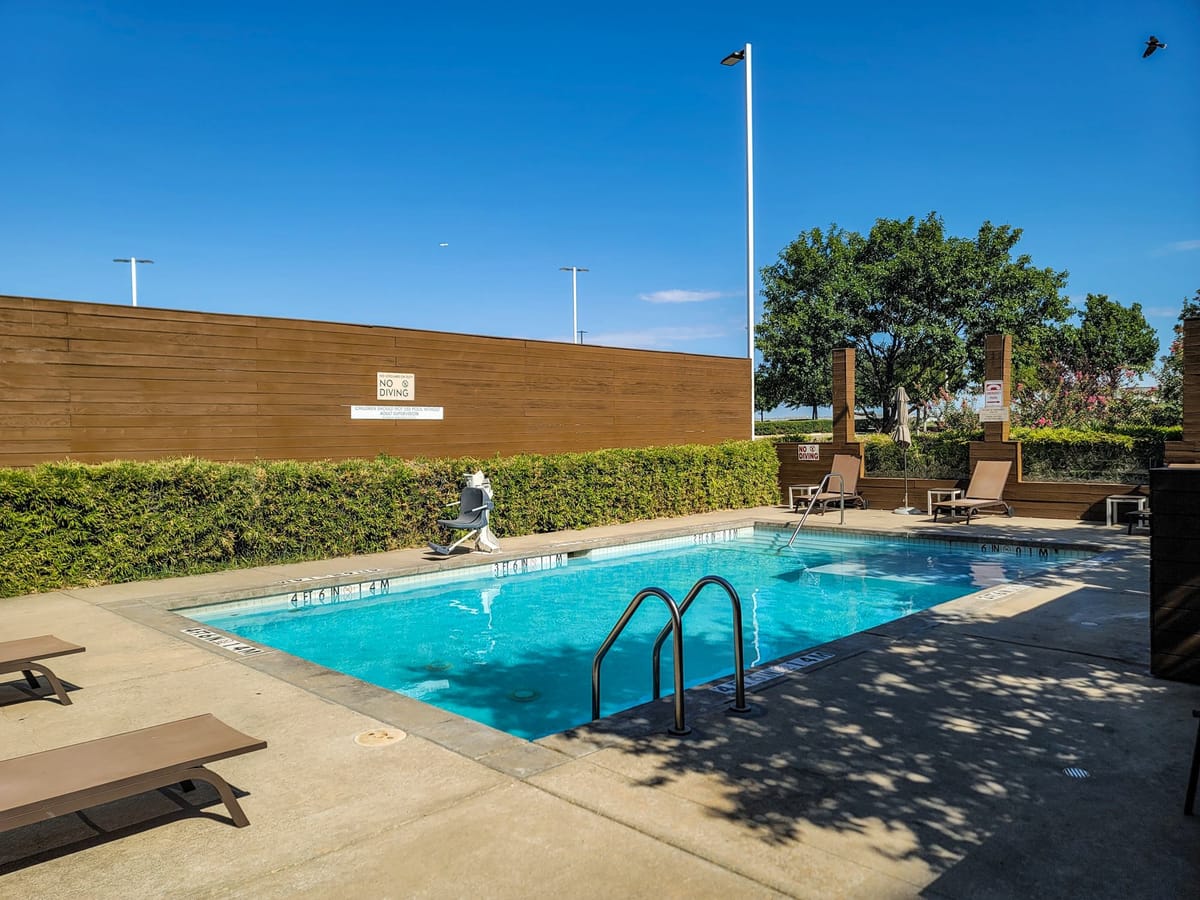 Element by Marriott Dallas Fort Worth Airport North — 4