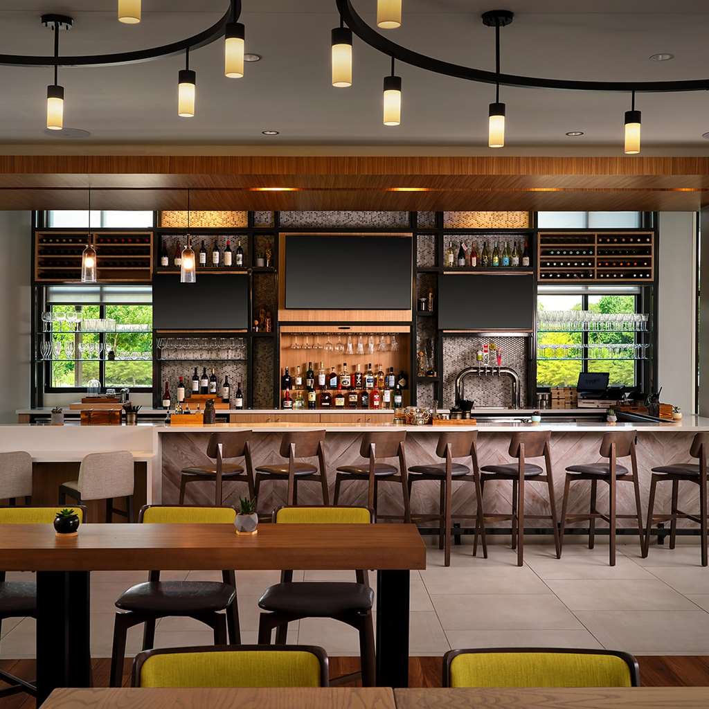 Hilton Garden Inn Grapevine at Silverlake Crossings — 1